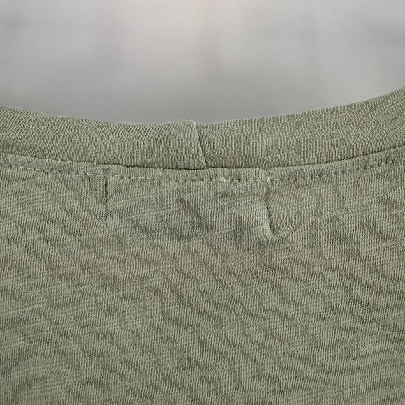 LNA CLOTHING Tee Size Large NWT Yara Smoke Green Crop Cropped Casual Comfy Top - Picture 7 of 9